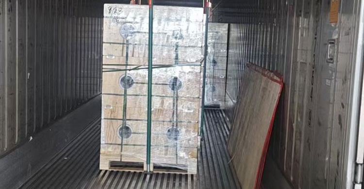 Land transportation of refrigerated trailers from China to Tehran