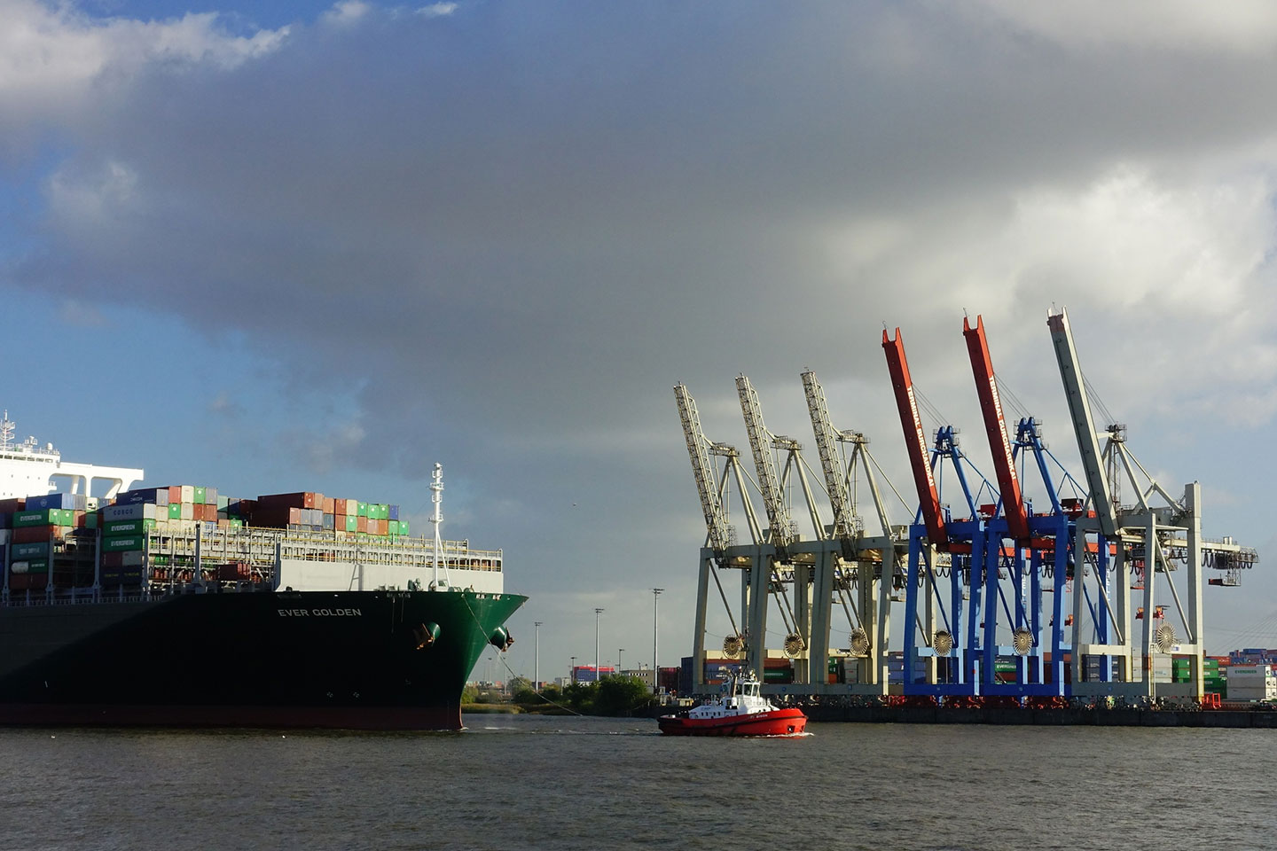 Combined Sea and Land Transportation from India to Iran via China