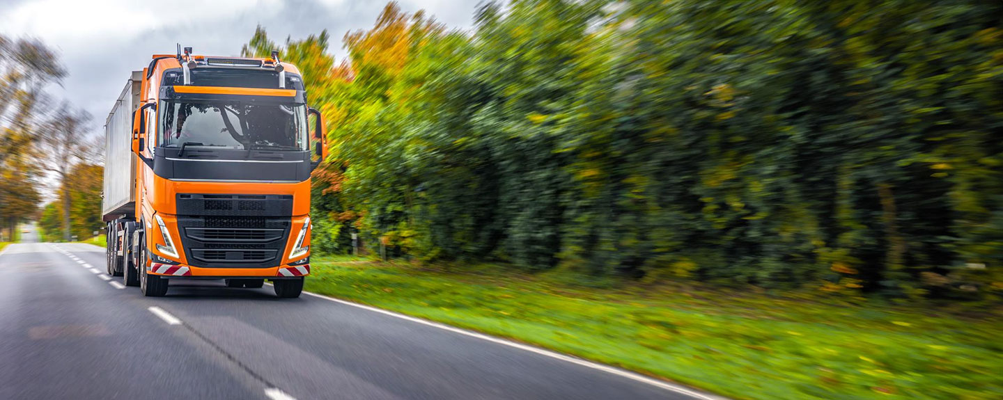 Advantages and Disadvantages of International Road Transport
